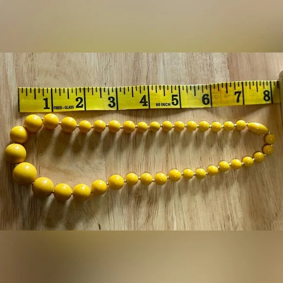 Vibrant Vintage Yellow Beaded Necklace - Picture 6 of 6